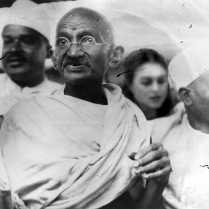 Sabina Nore behind Mahatma Gandhi